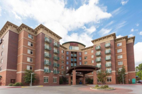 Гостиница Drury Inn & Suites Flagstaff  Флагстафф